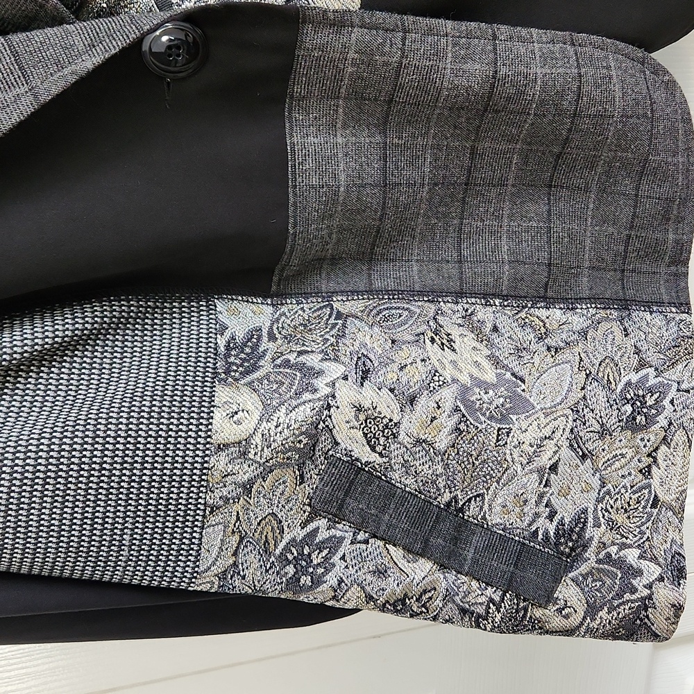 Vintage Notations Gray Patchwork One Button Blaze… - image 3